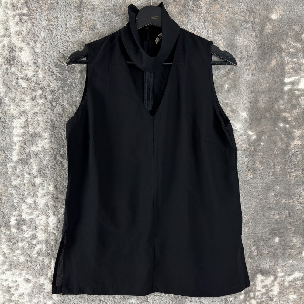 Japana Size L Cutout‎ Sleeveless Minimalist Casual Top Black Pullover Zip
